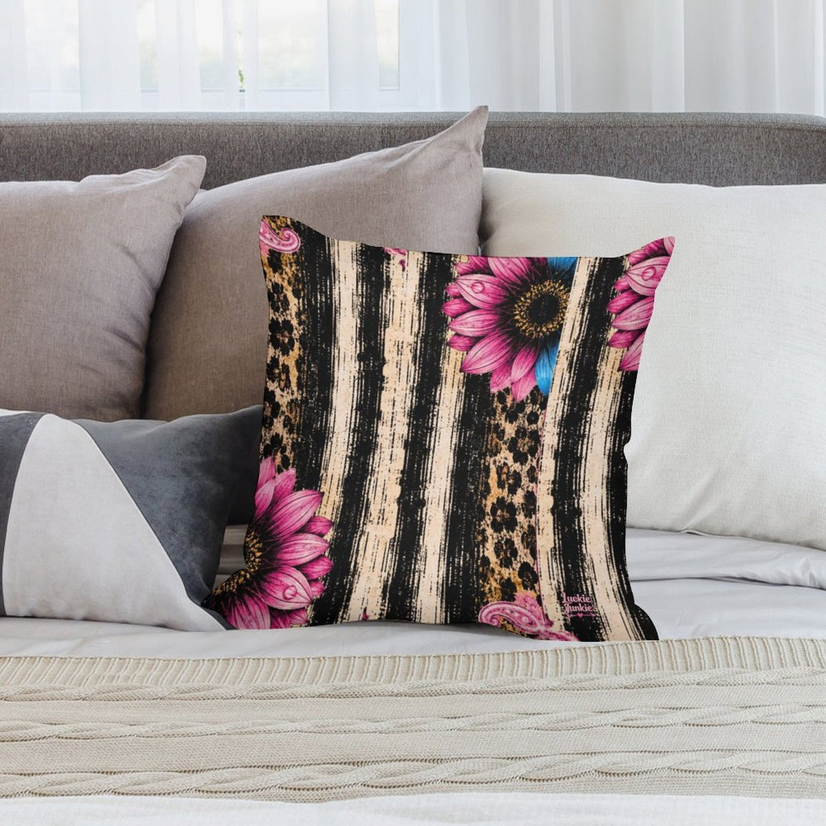 Wild Bloom Reversible Plush Pillowcase