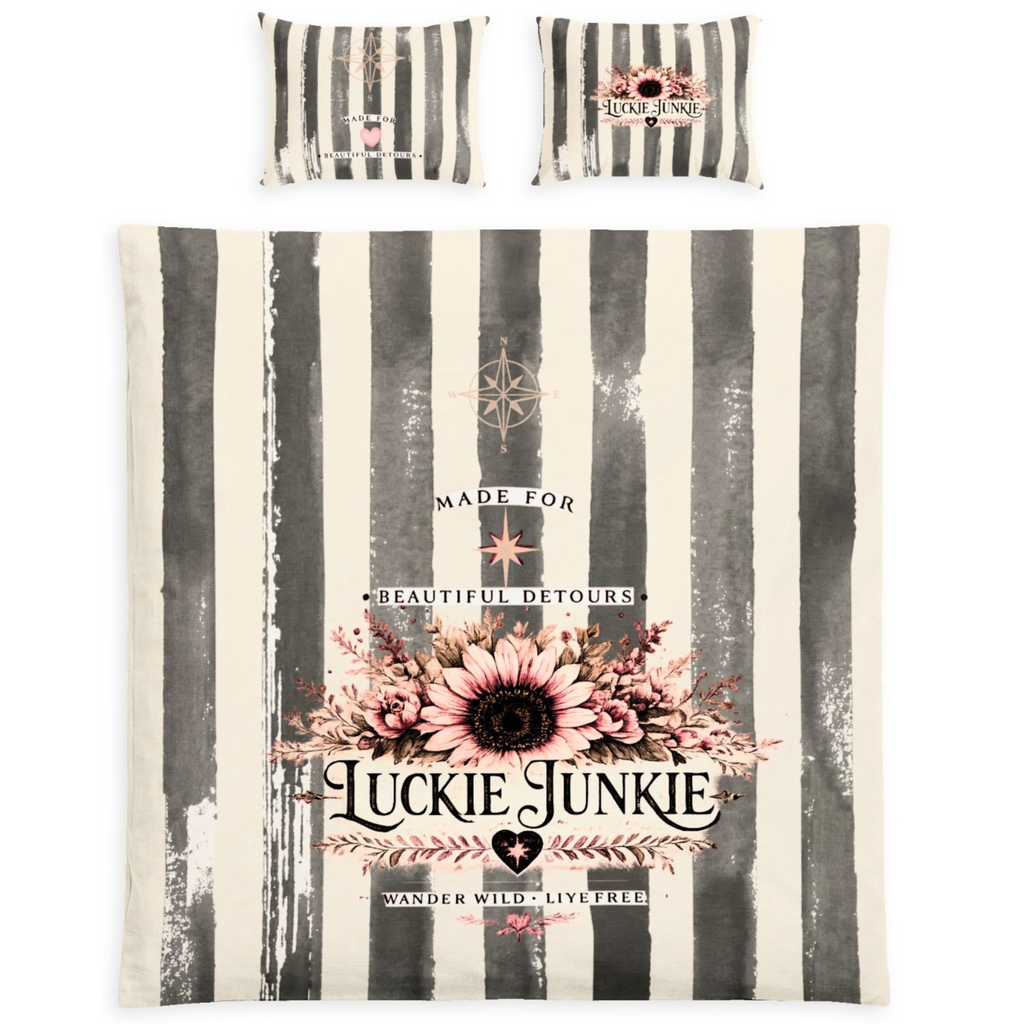 Luckie Junkie™ Queen size Rustic Boho Floral Duvet Cover Set