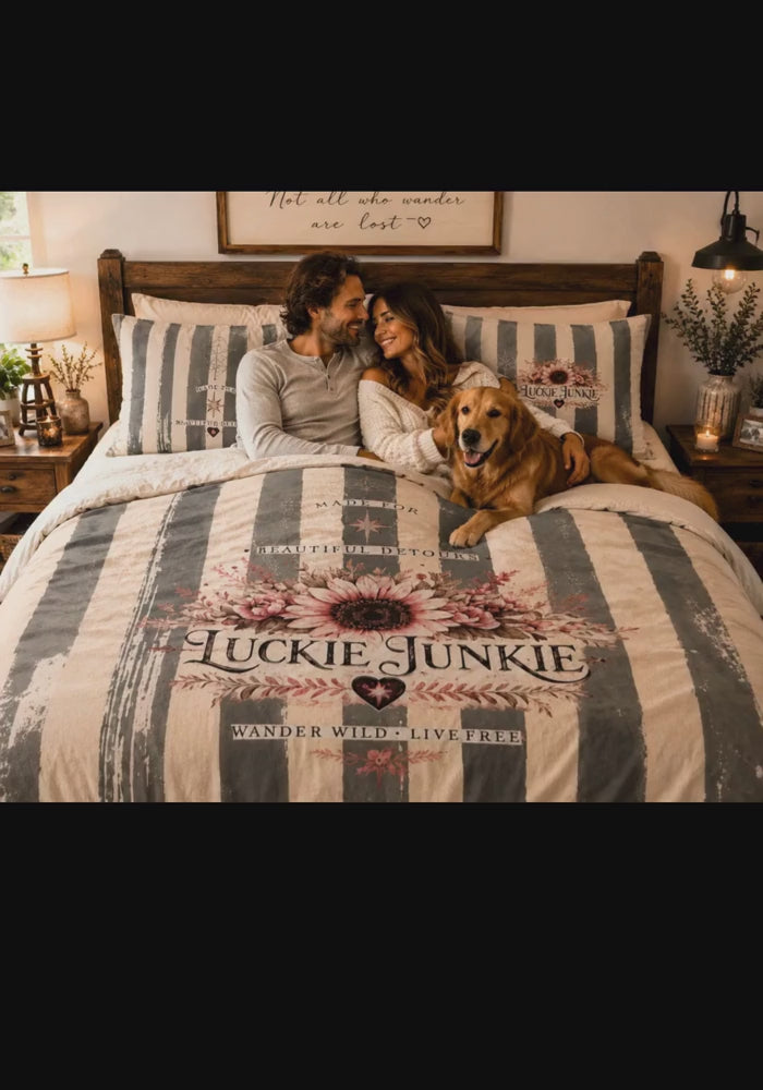 Luckie Junkie™ Queen size Rustic Boho Floral Duvet Cover Set